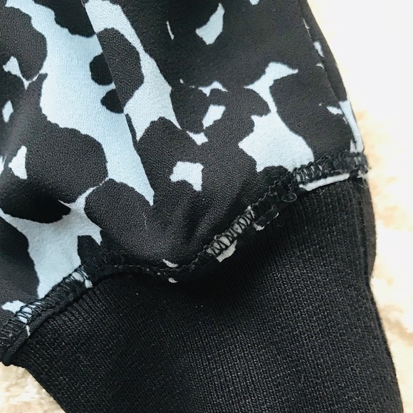 Ann Taylor Loft Animal Print Pullover Blouse - Picture 7 of 8